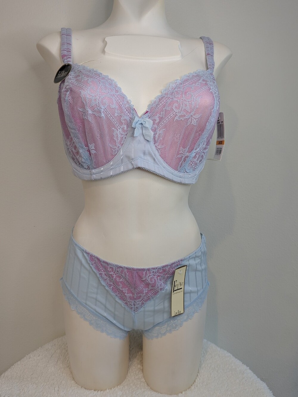 Felina Lace Bra & Panty Set 36DD / Large Pink & Light Blue NWT